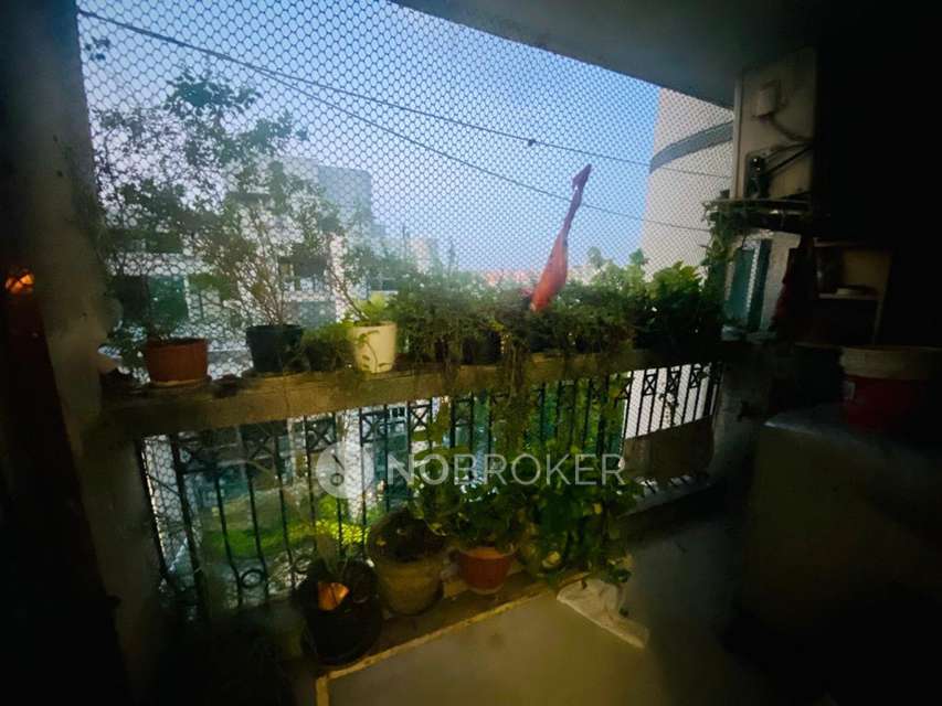 3 BHK Flat In Mahesh Apartments For Sale  In Vasundhara Enclave