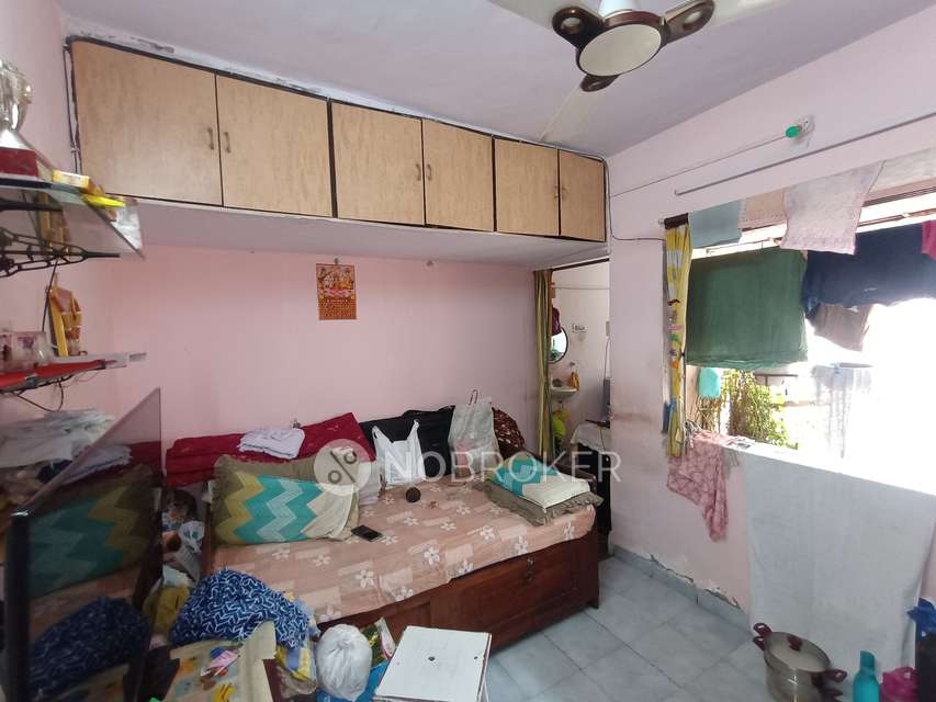 1 BHK Flat In Sahara Sadan Chs Ltd. For Sale  In Malad East