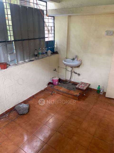 1 BHK Flat In Mathoshree Arcade For Sale  In  Kasba Peth, 