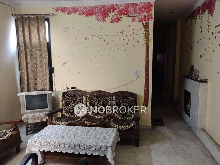 2 BHK Flat In Standalone Building  For Sale  In Mahavir Enclave
