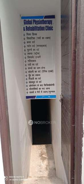 4 BHK Flat For Sale  In Sector 28