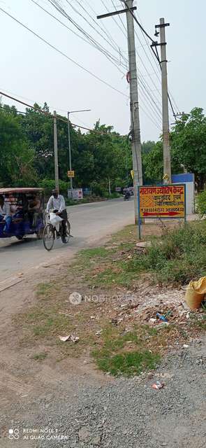 4 BHK Flat For Sale  In Sector 28