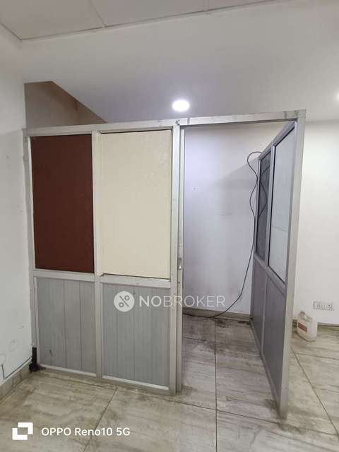 Office Space in Preet Vihar, Delhi for sale 