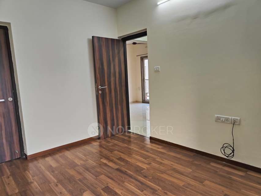 2 BHK Flat In Ace Aviana For Sale  In Thane West