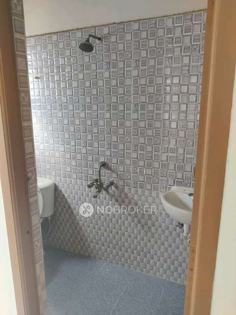 2 BHK Flat In Yellow Sapphire For Sale  In  Ponniammanmedu