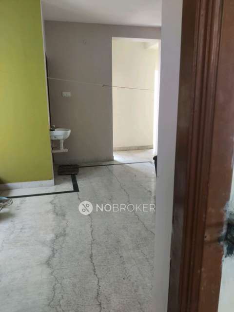 2 BHK Flat In Yellow Sapphire For Sale  In  Ponniammanmedu