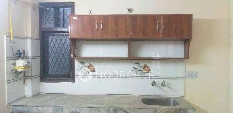 1 RK Flat In Sb for Rent  In East Of Kailash