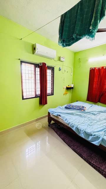 2 BHK Flat In Sai Chakra For Sale  In Madambakkam
