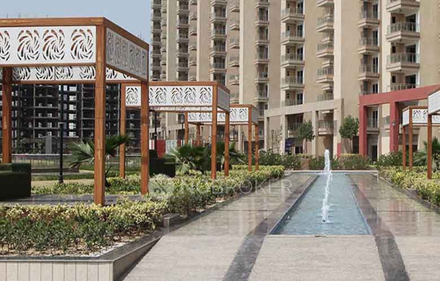 3 BHK Flat In Gaur Sportswood For Sale  In Sector 79