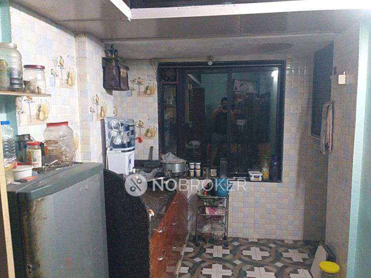 1 BHK Flat In Ap For Sale  In  Vikhroli East, 