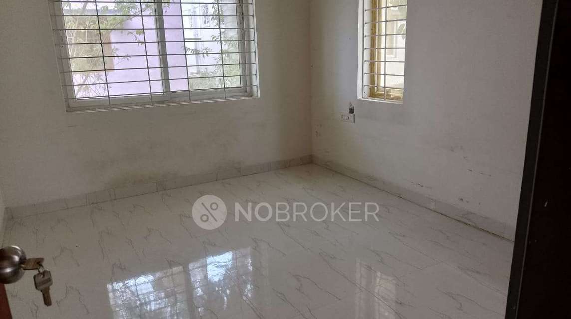 2 BHK House for Rent  In Turkapally Village