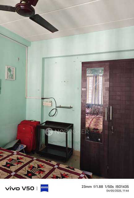 1 BHK Flat In Mountain Breeze Society For Sale  In Powai,