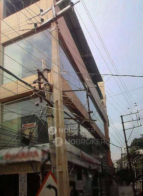 Shop in 7 Tombs Road, Toli Chowki, Hyderabad for Rent 