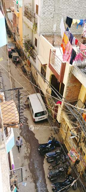 4+ BHK Flat For Sale  In Tughlakabad