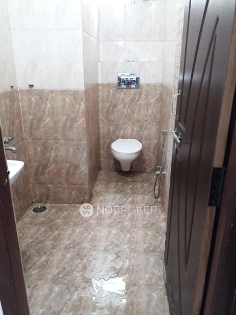 2 BHK Flat In Shah House For Sale  In Tarnaka, 