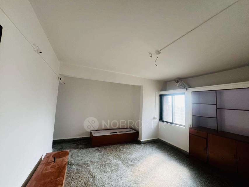 1 RK Flat In Vyas Buildinf, Raghav Nagar, Dhanakaqadi, Near Bharti Hospital for Rent  In Raghav Nagar