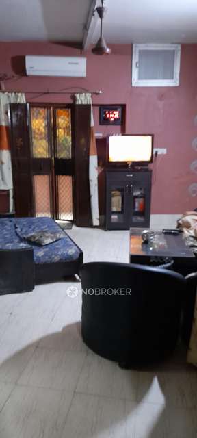 4+ BHK Flat For Sale  In Shahdara