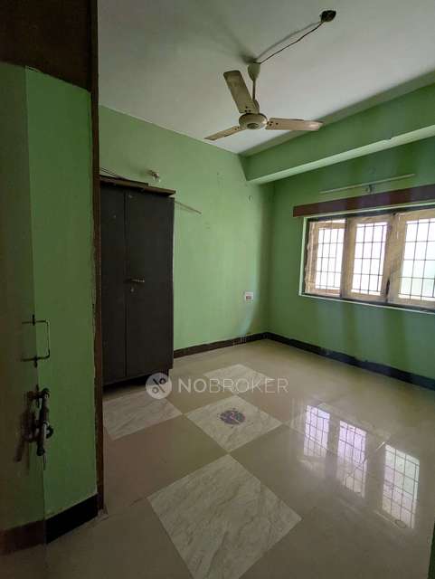 2 BHK Flat In Jayalakshmi Nivas For Sale  In New Nallakunta