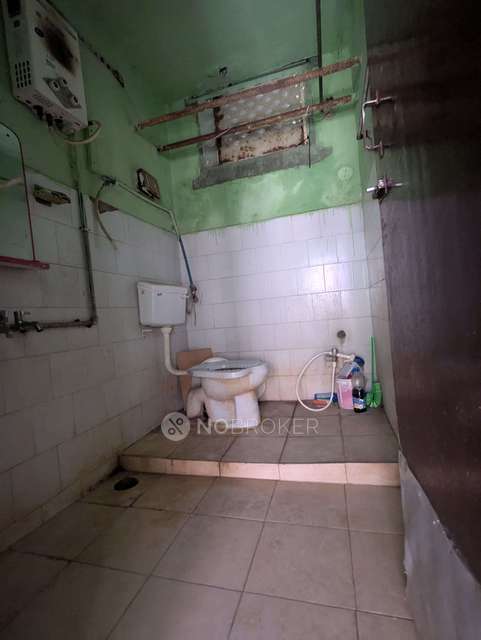 2 BHK Flat In Jayalakshmi Nivas For Sale  In New Nallakunta