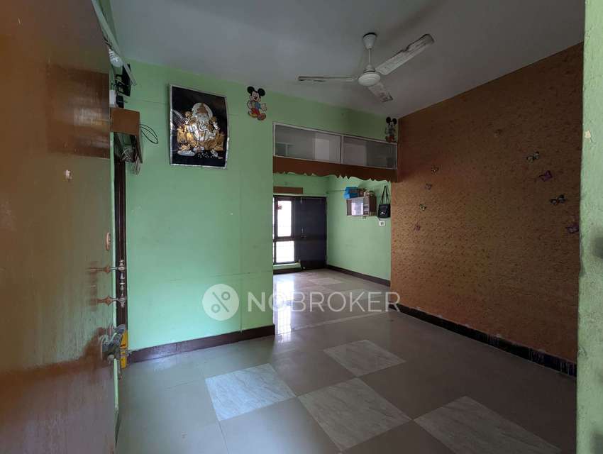 2 BHK Flat In Jayalakshmi Nivas For Sale  In New Nallakunta