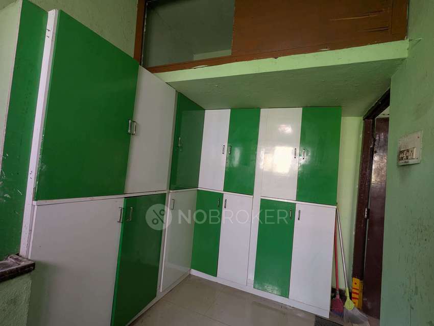 2 BHK Flat In Jayalakshmi Nivas For Sale  In New Nallakunta