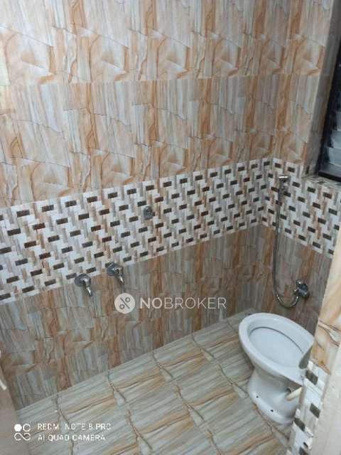 1 BHK Flat In Archana Castle for Rent  In  Sahyadri Park