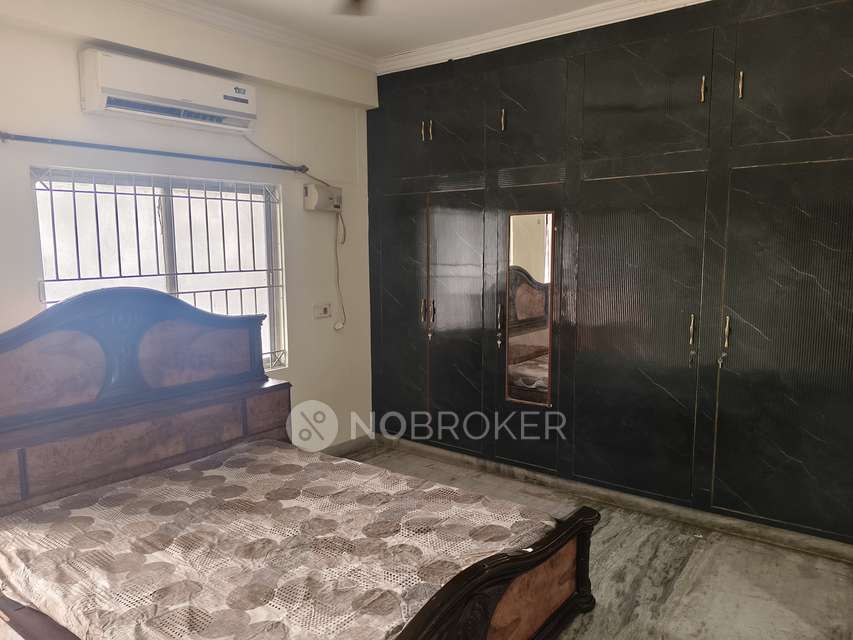 2 BHK Flat In Anand Vihar Apartment for Rent  In Toli Chowki