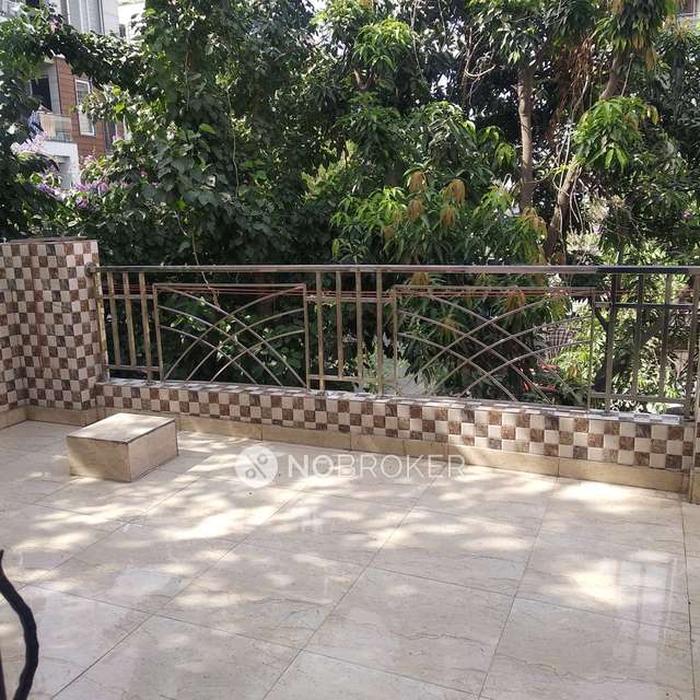 2 BHK Flat In Dda For Sale  In Sector 3