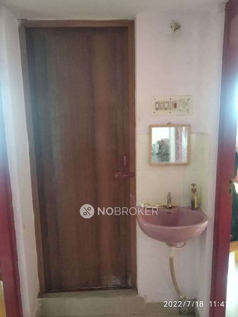 2 BHK Flat In Joel Villa For Sale  In Madambakkam