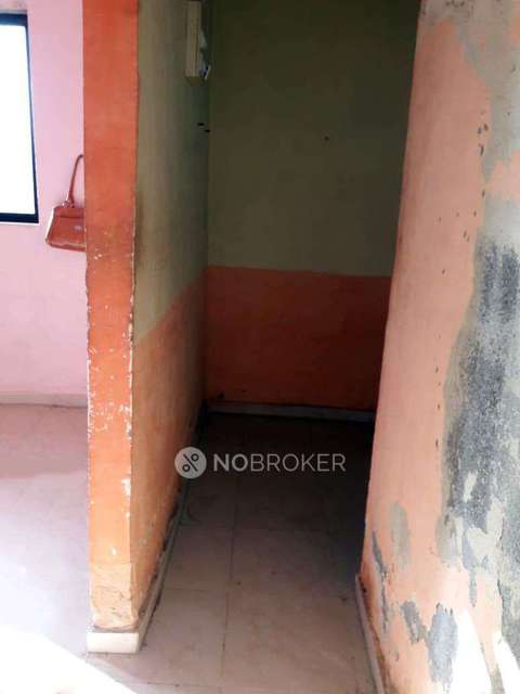 1 BHK Flat In Sri Guru Krupa For Sale  In  Virar East