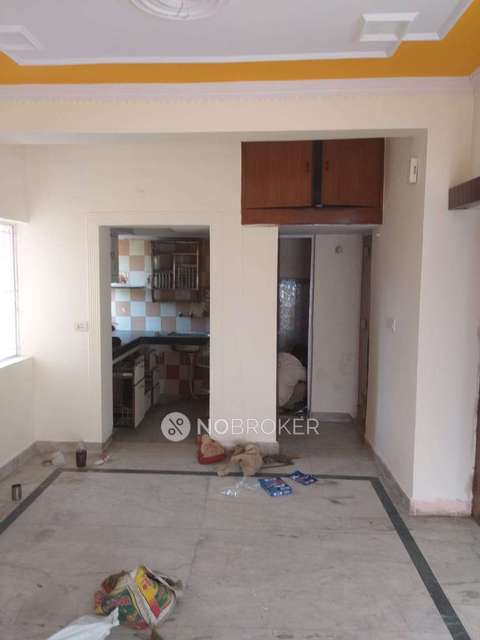 2 BHK Flat In Sfs Dda Flats  For Sale  In East Of Kailash