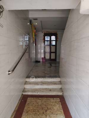 1 BHK Flat In Sai Krupa, Andheri West For Sale  In Andheri West