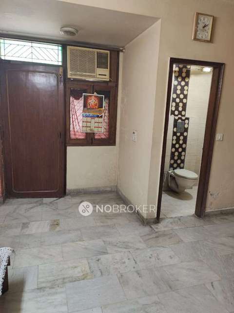 2 BHK Flat In Builder Floor For Sale  In Malviya Nagar