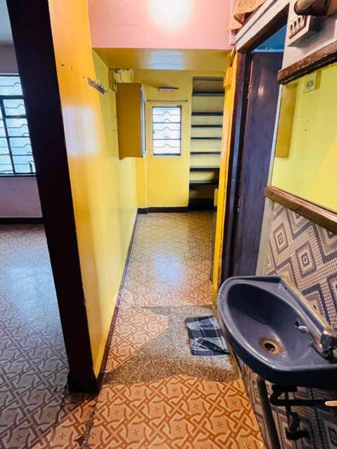 1 BHK Flat In Reputed Indira Shankar Nagari for Rent  In Paud Road, Kothrud