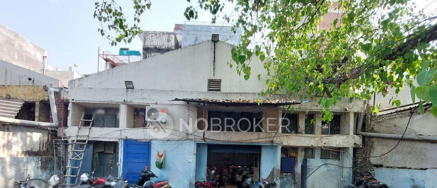 Godown/Warehouse in Sector 9, Noida for Rent 