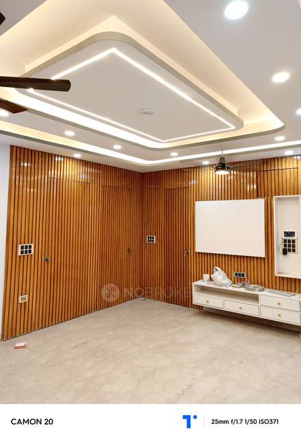 3 BHK Flat For Sale  In Krishna Nagar