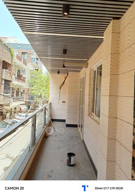 3 BHK Flat For Sale  In Krishna Nagar