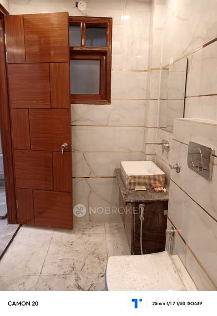 3 BHK Flat For Sale  In Krishna Nagar