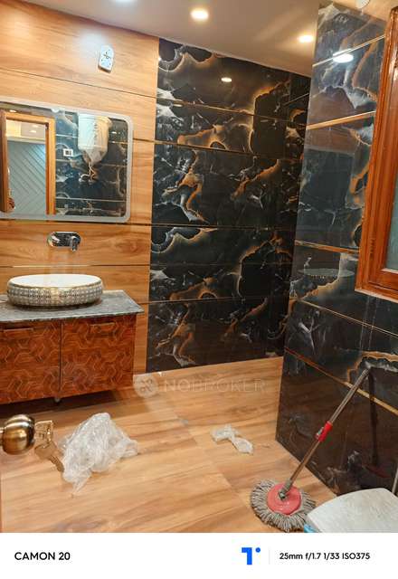 3 BHK Flat For Sale  In Krishna Nagar