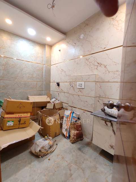 3 BHK Flat For Sale  In Krishna Nagar