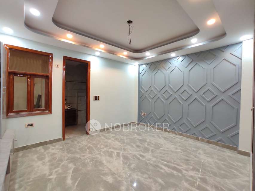 3 BHK Flat For Sale  In Krishna Nagar