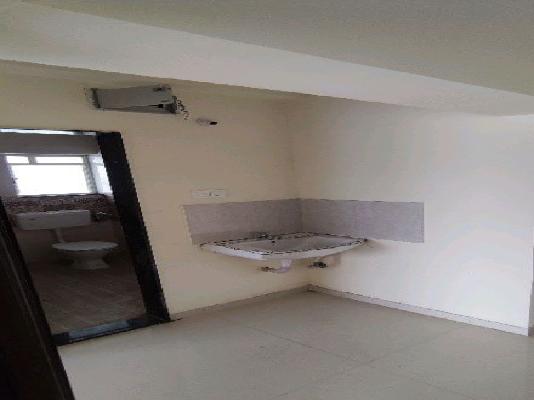 2 BHK Flat In Paramount Eros Phase 2 for Rent  In Katraj