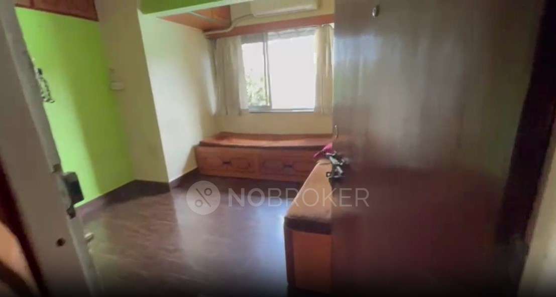 1 RK Flat In Crescent Apartment for Rent  In Andheri East