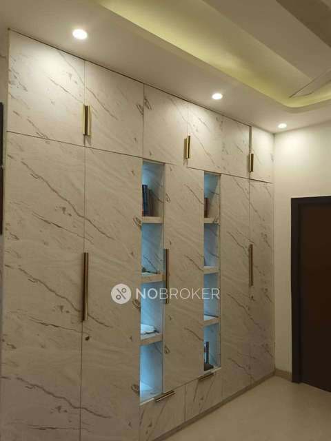 4+ BHK Flat In Indiabulls Centrum Park For Sale  In Sector 103, 