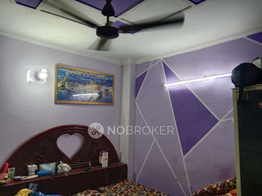 1 BHK Flat For Sale  In Rohini