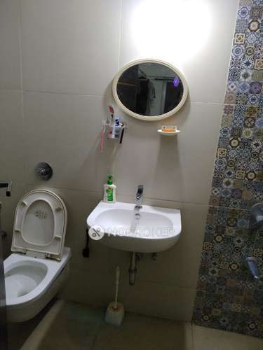 1 BHK Flat In Gurukrupa Marina Enclave For Sale  In Malad West