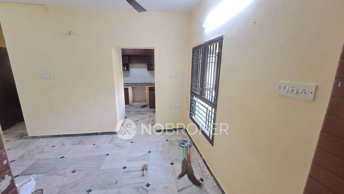 2 BHK Flat In Hari Priya Homes For Sale  In Gopalapuram