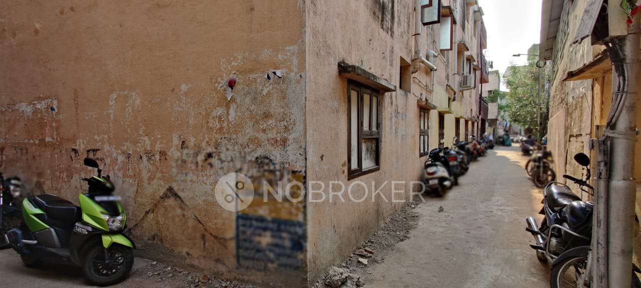 2 BHK Flat In Apartment  For Sale  In Nungambakkam