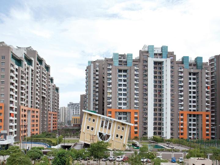 Orange County Indirapuram Without Brokerage Semifurnished 2 BHK Flat