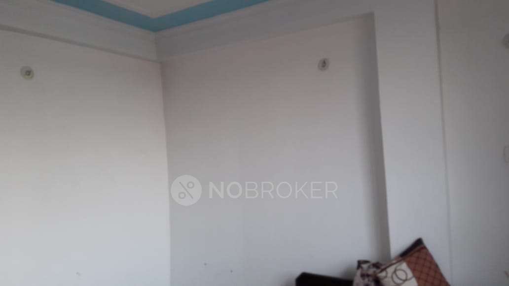 2 BHK Flat In Builder Floor for Rent  In Shakarpur